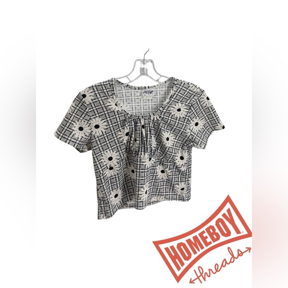 Active USA Black and White Checkered Floral Top - Picture 1 of 6